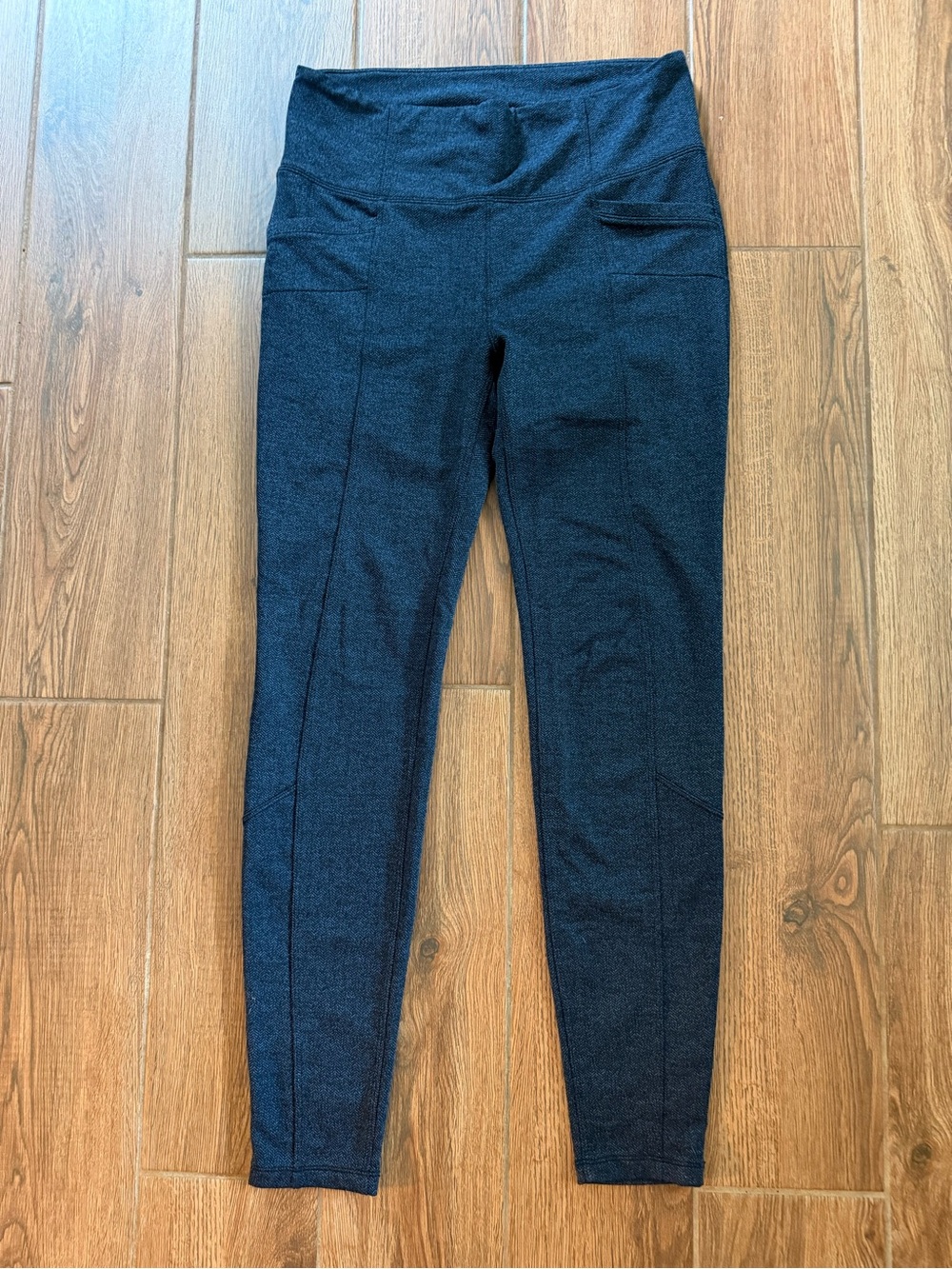 Athleta Women’s Black/Navy Herringbone Ankle Leggings Pockets Size M